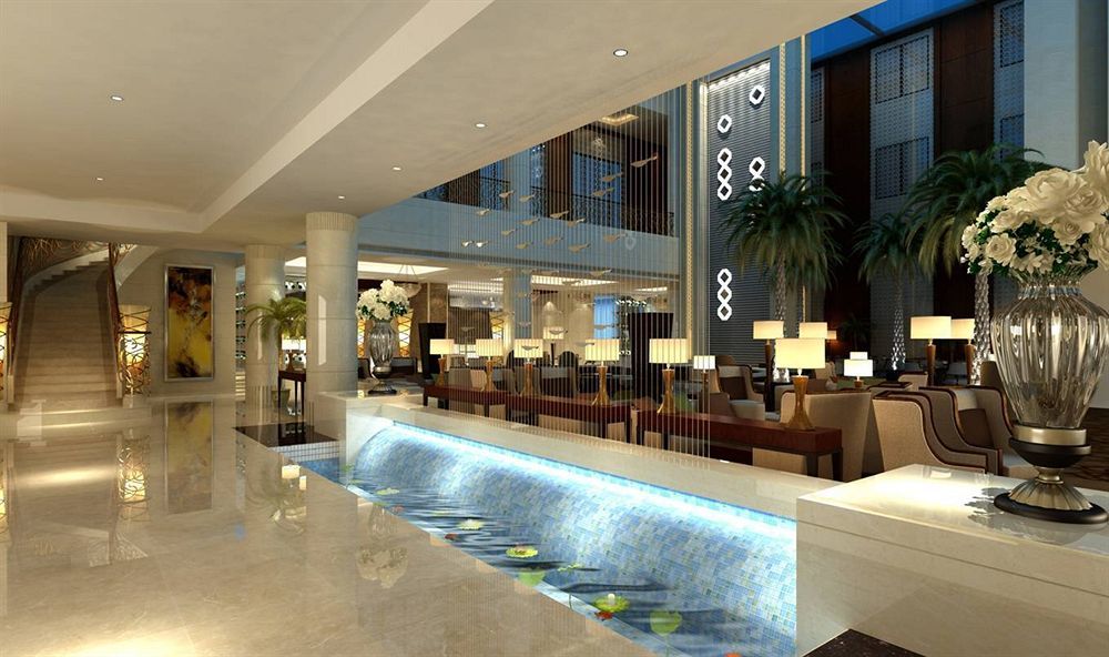 Jin Jiang West Capital International Hotel The Bell And Drum Tower Muslim Quarter & Metro Line 6 & Indoor Swimming Pool & Self-Service Free Laundry Room Xi'an  Exterior photo